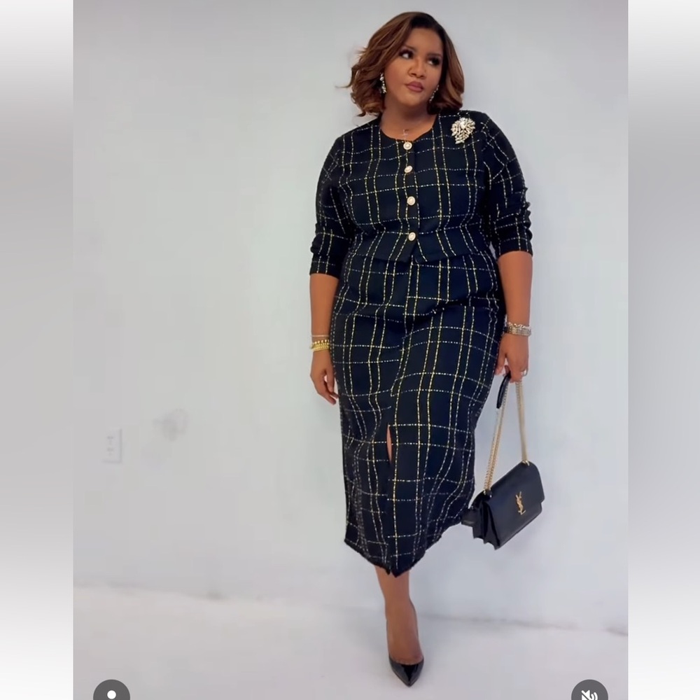 Elegant Black and White Plaid Skirt Set